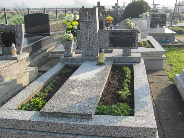 Grób Mieczysław Fortuna