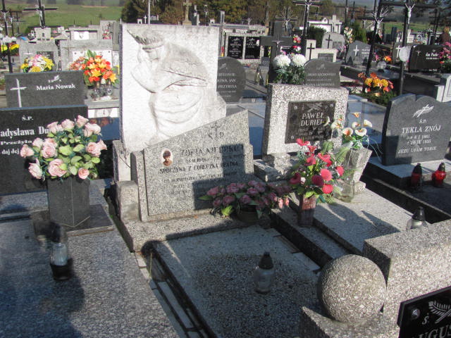 Grób Zofia Niepokój