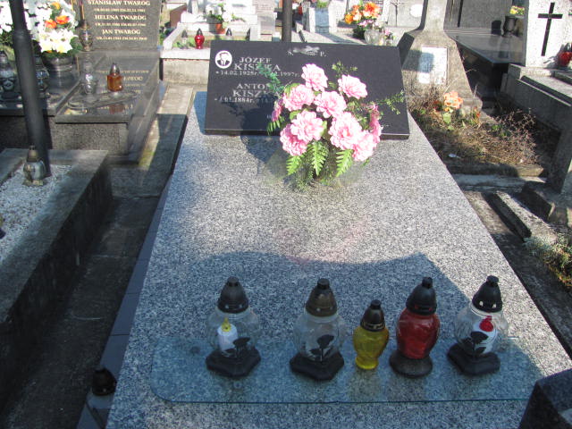 Grób Antoni Kiszka