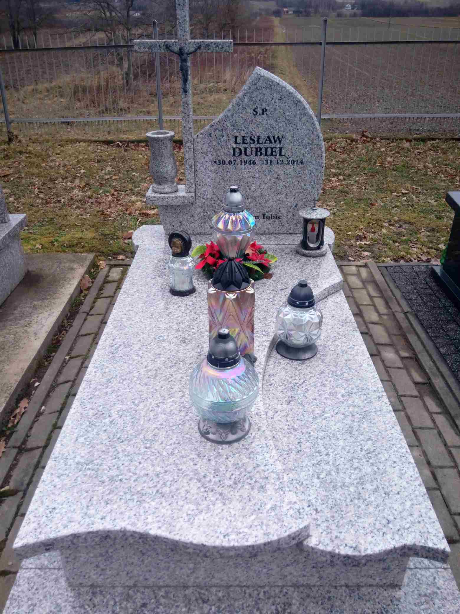 Grób Lesław Dubiel