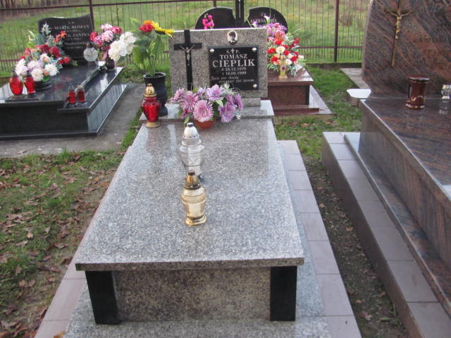 Grób Tomasz Cieplik