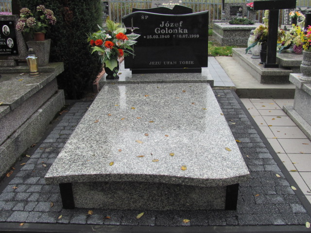 Grób Józefa Golonka